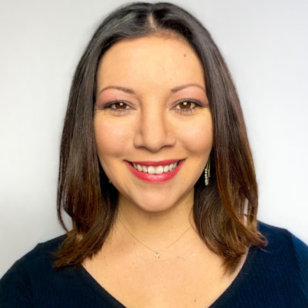 Meet your Posher, Alexis
